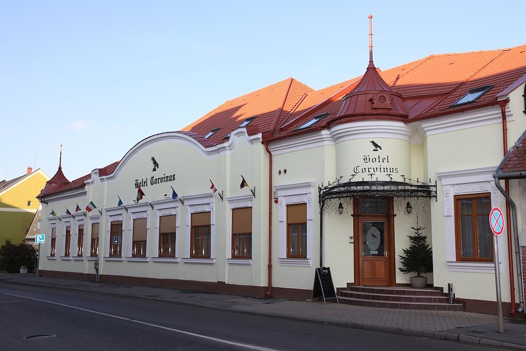 Hotel Corvinus Zalaszentgrót المظهر الخارجي الصورة